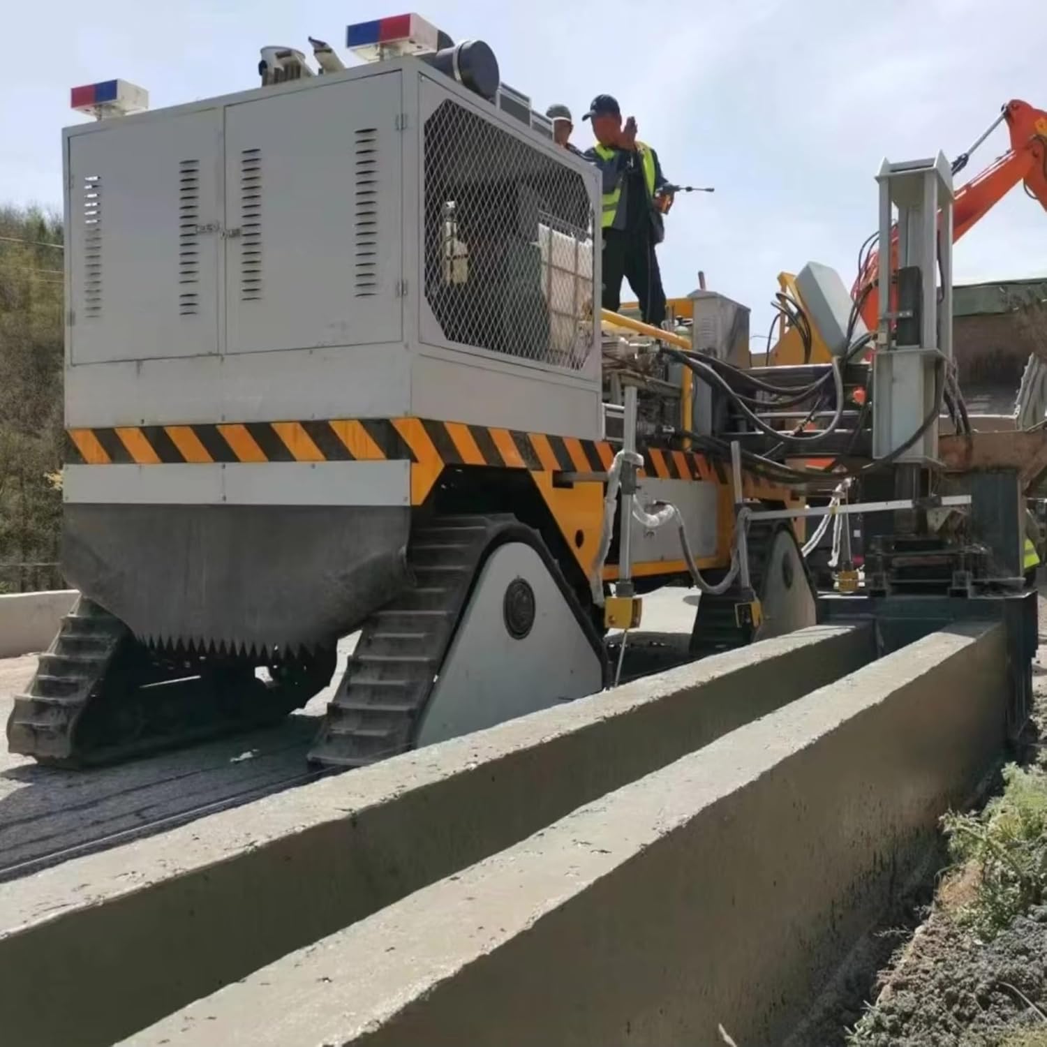 buy slipform curb paver,should I buy slipform curb paver,slipform curb paver pros cons,best concrete curb machine,slipform curb paver vs alternatives,slipform curb paver worth buying unboxing and complete package contents