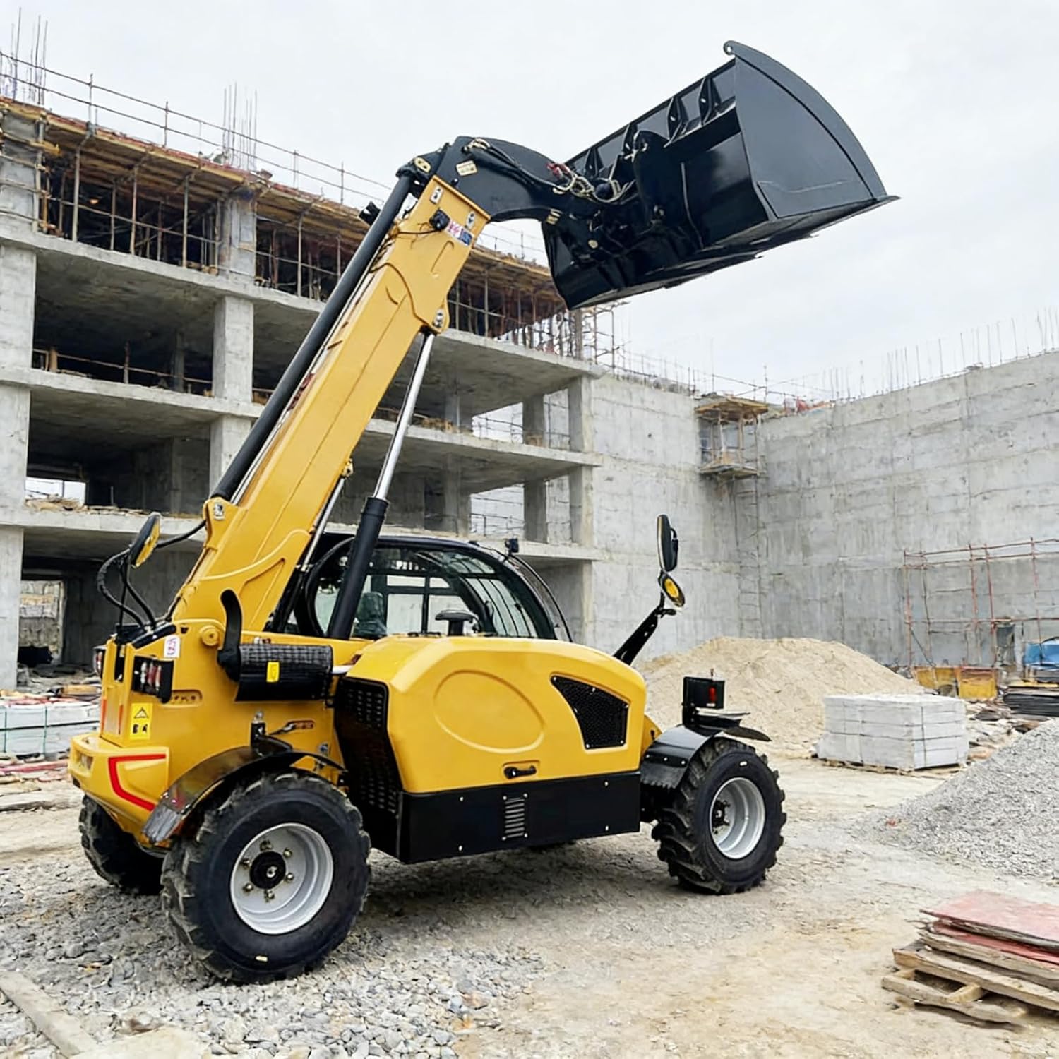 buy telehandler telescopic lift truck,should I buy a telehandler,telehandler vs forklift,telehandler pros cons,telehandler worth buying,best telehandler material handling - detailed features and technical specifications