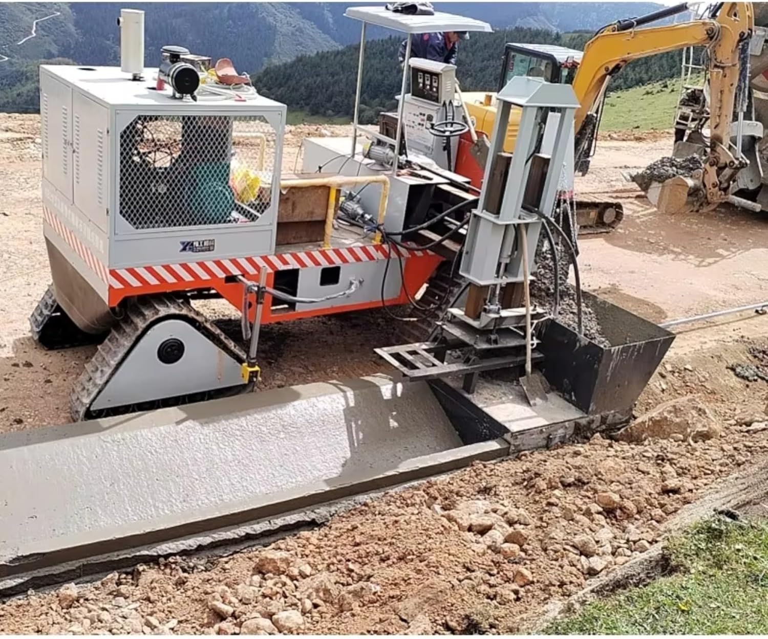 concrete curb slipform machine,buy concrete curb slipform machine,concrete curb slipform machine pros cons,all terrain curb paver vs alternatives,should I buy a tracked curb paver,best curb and gutter paving equipment performance testing and real-world results